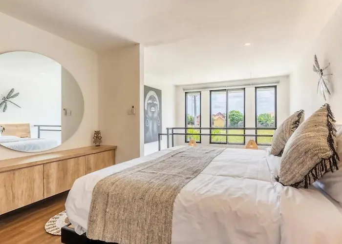 アパート Loft 1br Unit2 ケロボカン